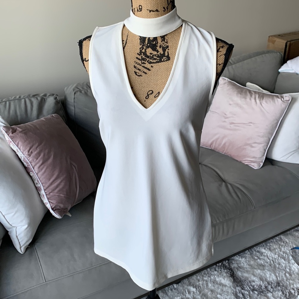 Boston Proper sexy off-white choker top!